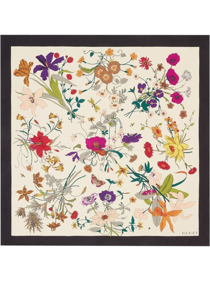 Gucci Foulard In Seta Con Stampa Flora Gothic - Nude & Neutrals
