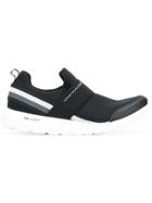 Tommy Hilfiger Logo Slip-on Sneaker - Black