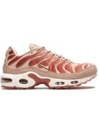 Nike Wmns Air Max Plus Lx Sneakers - Red