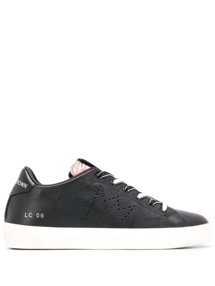 Leather Crown Contrast Low-top Sneakers - Black