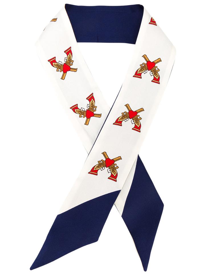Gucci Heart Guns Print Neck Bow - White