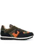 Valentino Valentino Garavani Rockstud Rockrunner Camouflage Sneakers -