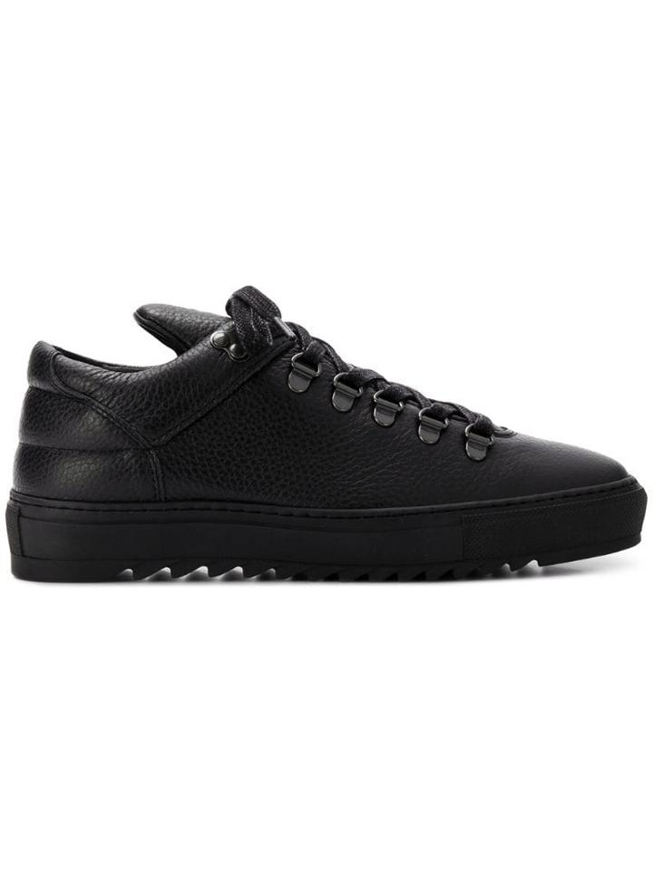 Filling Pieces - Black