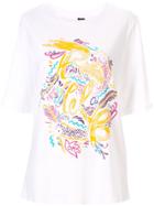 Romance Was Born Step Into Paradise Print T-shirt - White