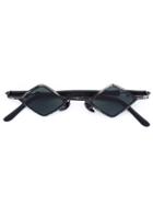 Kuboraum Square Twist Frame Sunglasses - Black