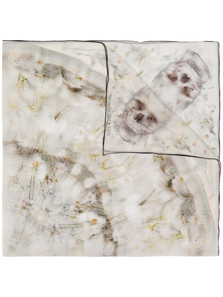 Alexander Mcqueen Ophelia Skull Print Scarf - Neutrals