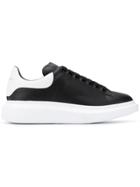 Alexander Mcqueen Contrast Low-top Sneakers - Black