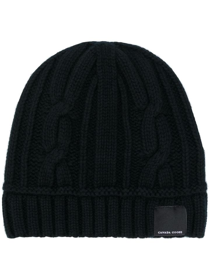 Canada Goose Chunky Knit Beanie - Black