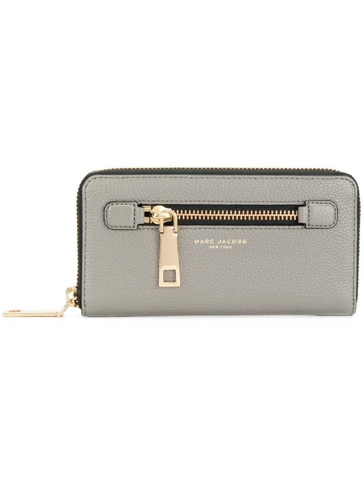 Marc Jacobs Gotham Standard Continental Wallet - Grey