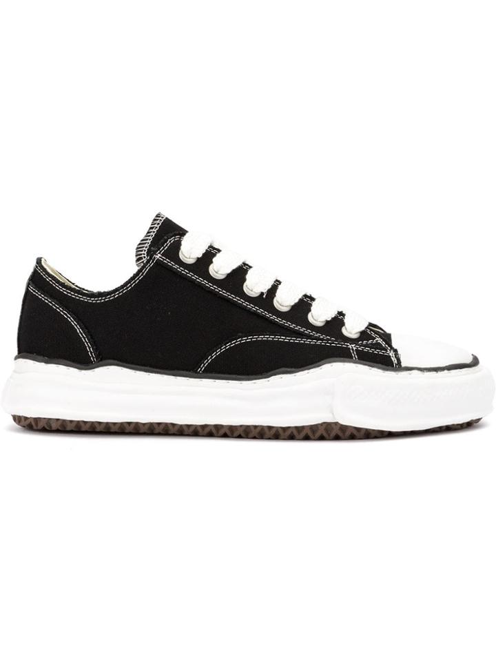 Maison Mihara Yasuhiro Contrast Lace-up Sneakers - Black