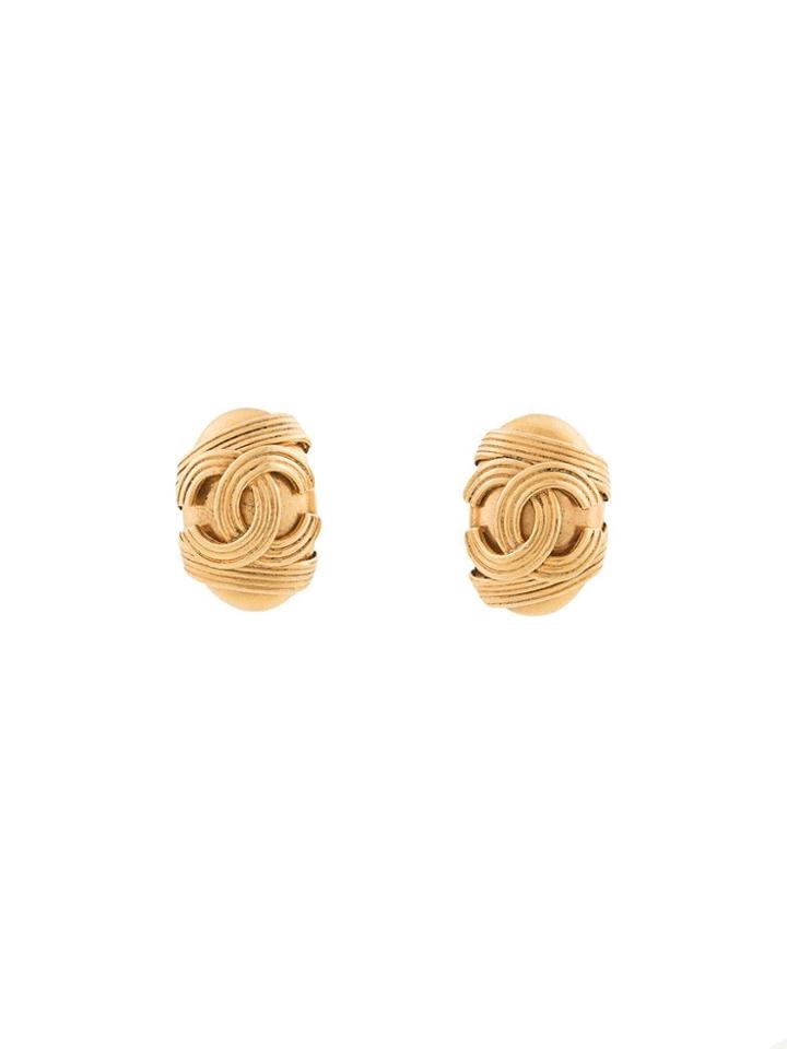 Chanel Vintage Oval Line Cc Earrings - Gold