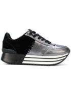 Calvin Klein Jeans Contrast Platform Sneakers - Grey