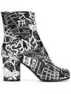 Maison Margiela Graphic Print 80mm Tabi Ankle Boots - Black