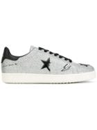 Moa Master Of Arts Glitter Star Patch Sneakers - Metallic