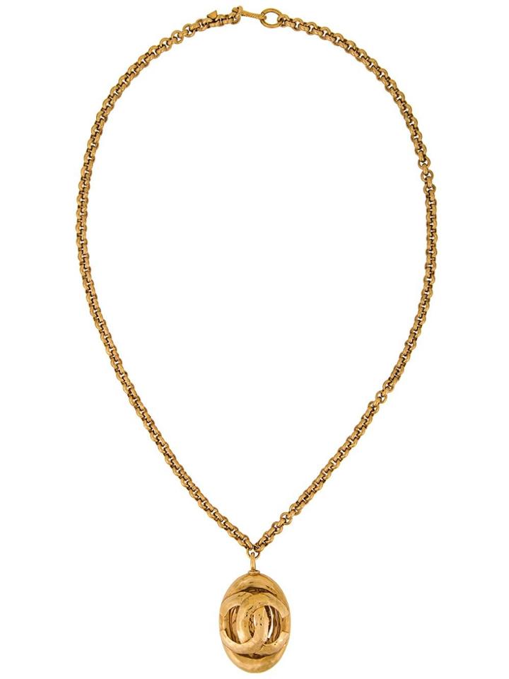 Chanel Vintage Cc Logo Necklace - Metallic