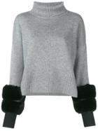 Izaak Azanei Cropped Fur Cuff Sweater - Grey