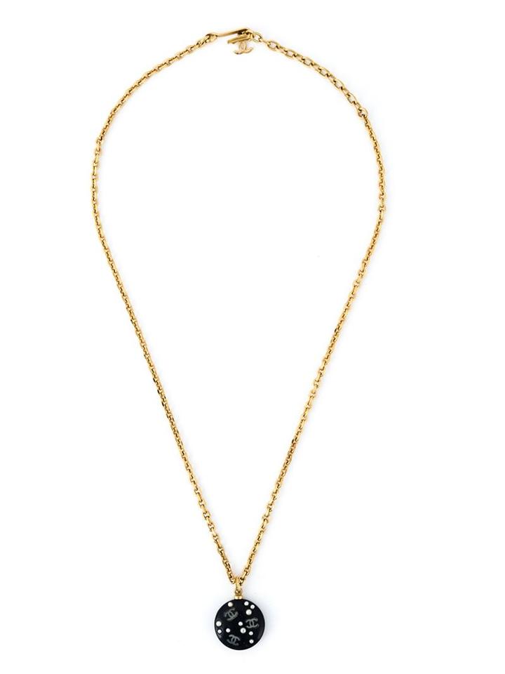 Chanel Vintage Round Pendant Necklace
