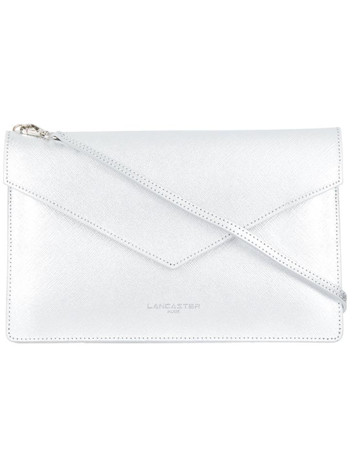 Lancaster Metallic Clutch