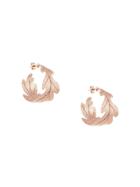 Karen Walker Oak Leaf Earrings - Metallic