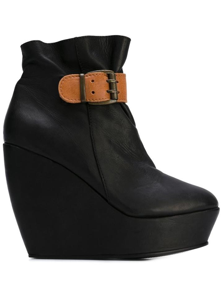 Minimarket 'balder' Boots