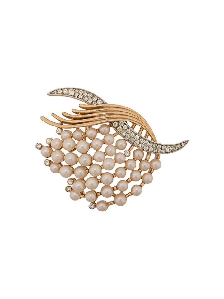 Susan Caplan Vintage 1960s Trifari Brooch - Neutrals