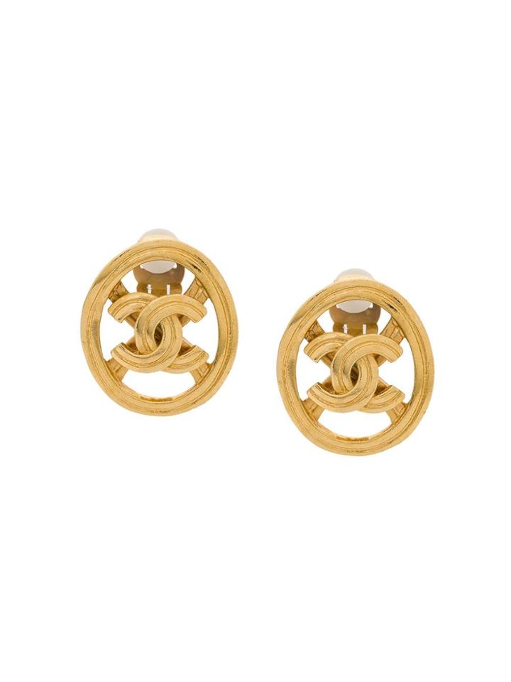 Chanel Vintage Cut Out Cc Earrings - Gold