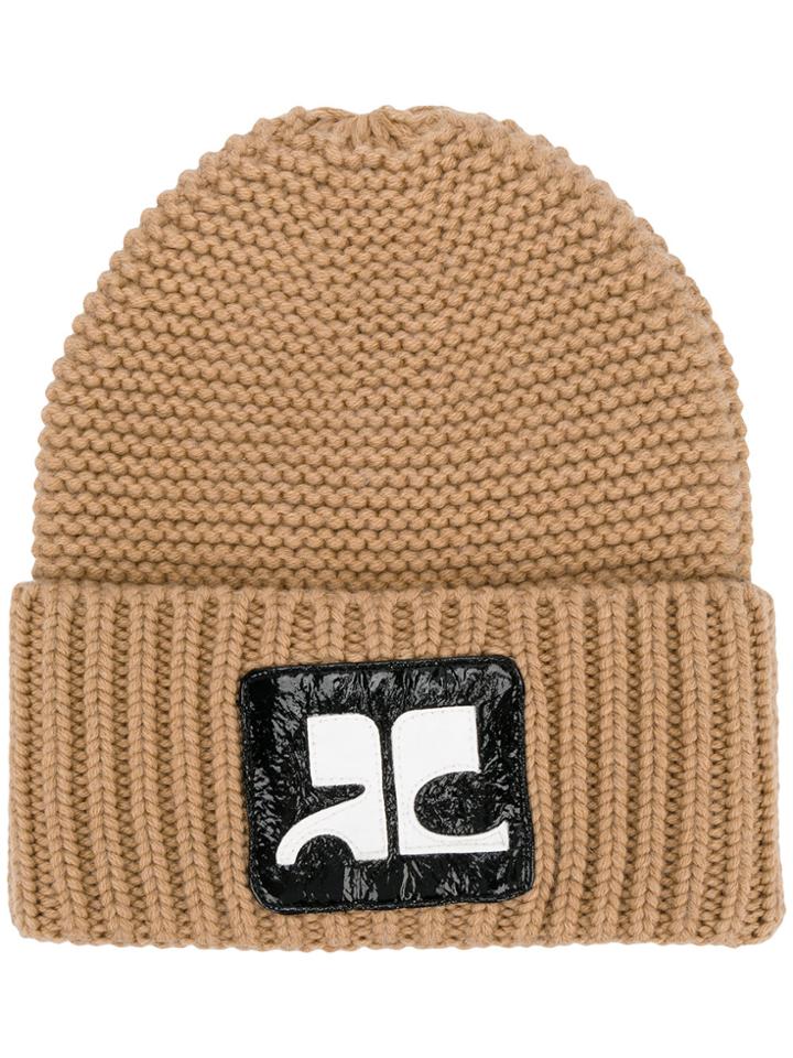 Courrèges Logo Patch Knitted Beanie - Brown