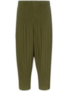 Homme Plissé Issey Miyake Cropped Tapered Pleated Trousers - Green