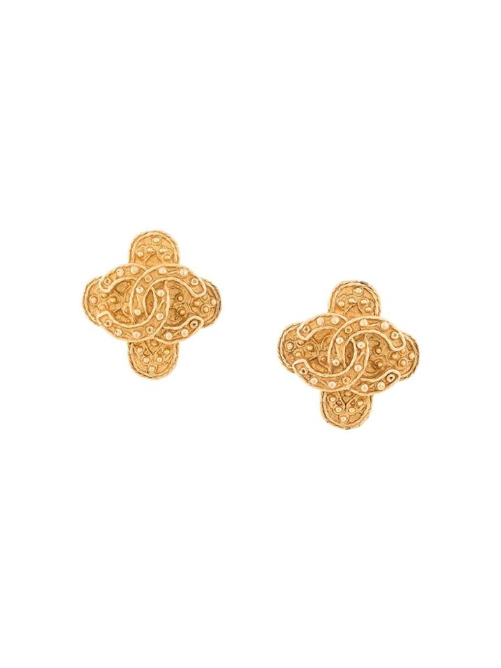 Chanel Vintage Cross Embossed Earrings - Metallic