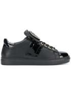 Twin-set Heart Embellishment Sneaker - Black