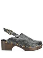 Avec Modération Ruka Snakeskin Print Clogs - Grey