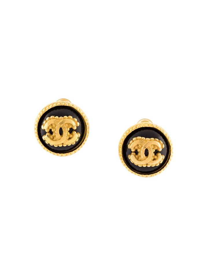 Chanel Vintage Scalloped Logo Clip-on Earrings