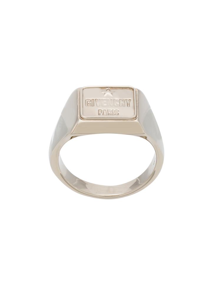 Givenchy Medallion Star Ring - Metallic
