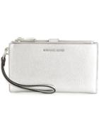 Michael Michael Kors Double Iphone 7 Wristlet - Metallic