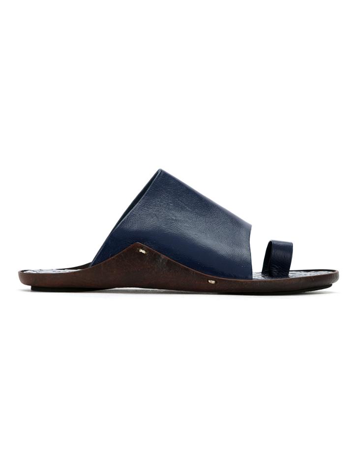 Mara Mac Cut Out Flats - Nude & Neutrals