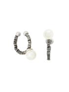 Saint Laurent Pearl Coil Earrings - Metallic