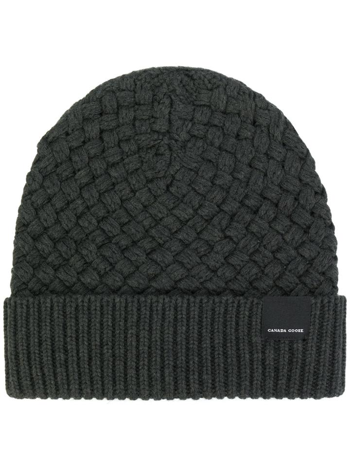 Canada Goose Knitted Beanie - Grey