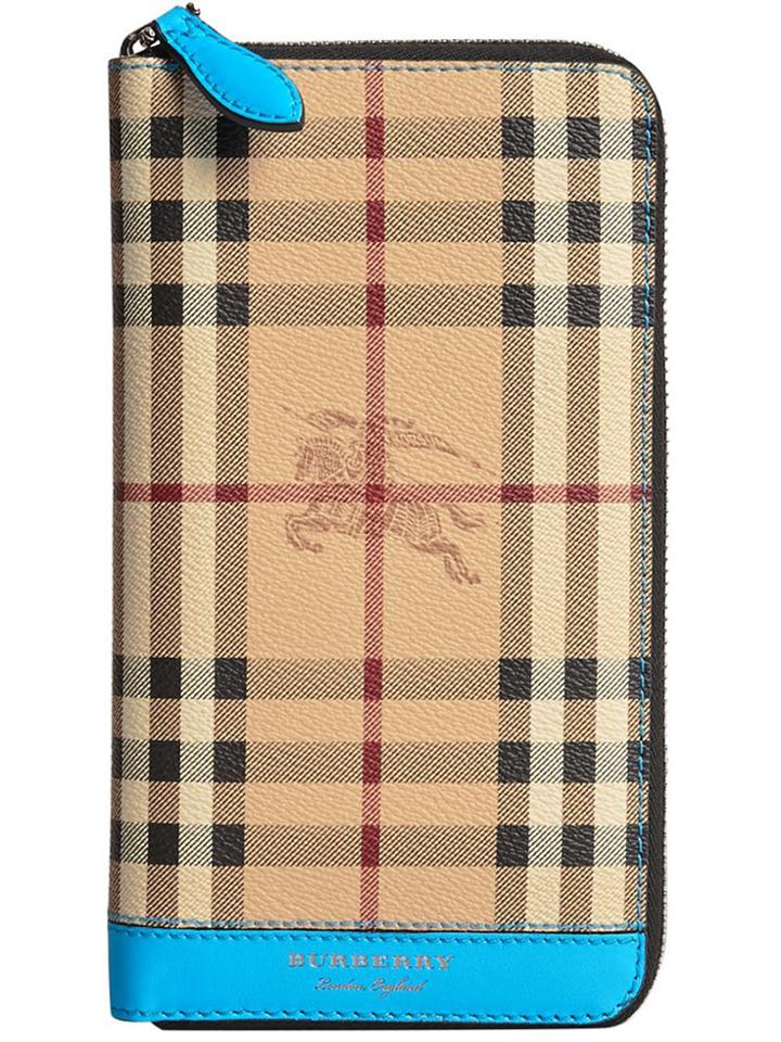 Burberry Haymarket Check Ziparound Wallet - Nude & Neutrals