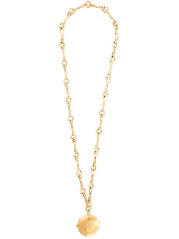Chanel Pre-owned 1996 Mirror Locket Long Necklace - Gold