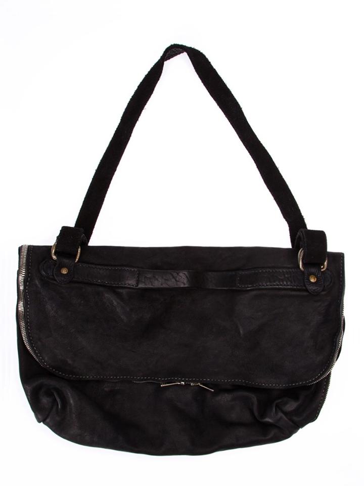 Guidi Flap Shoulder Bag - Black