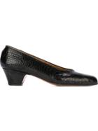 Fendi Vintage Almond Toe Pumps - Black