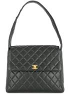 Chanel Vintage Caviar Skin Turn-lock Shoulder Bag - Black