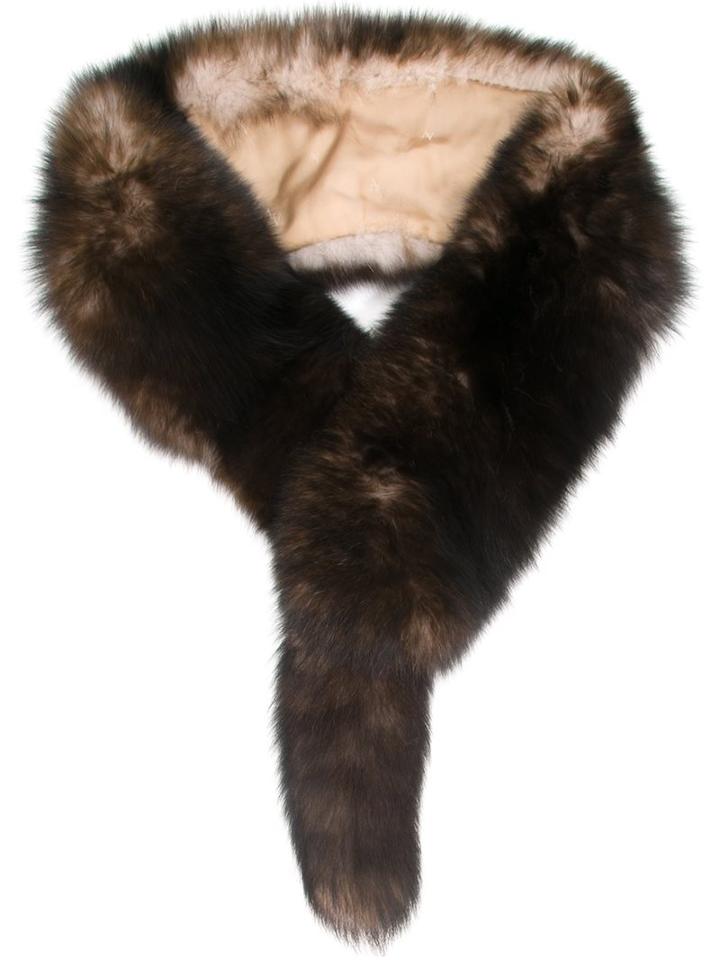 Astraet 'as Tail Muff' Scarf
