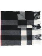 Burberry The Large Classic Cashmere Scarf In Check - Blue