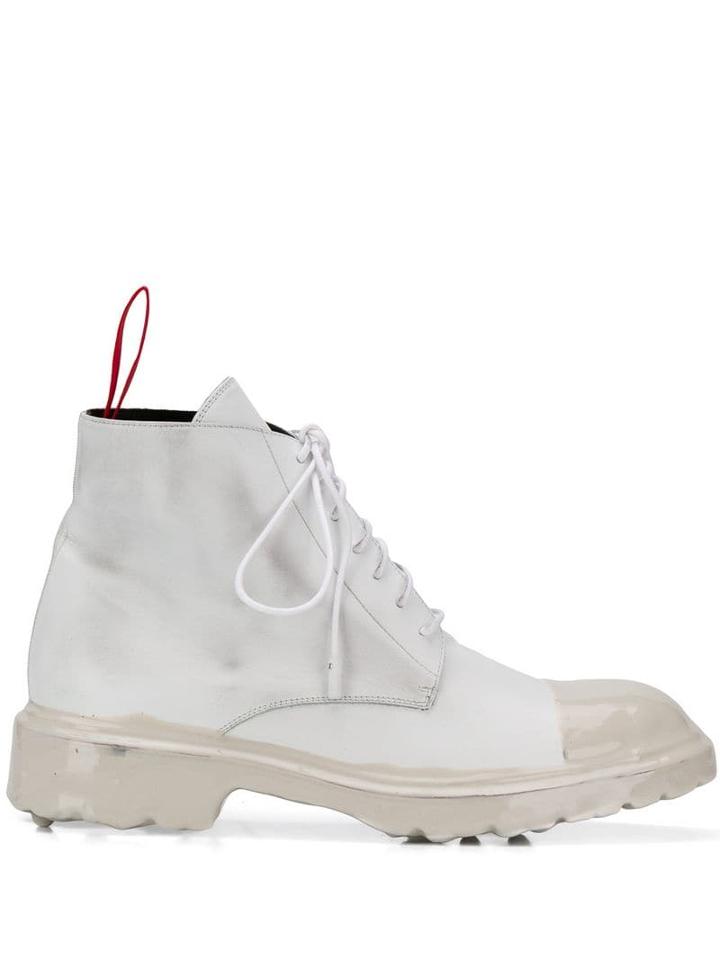 424 - White