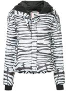 Kru Zebra Stripe Puffer Jacket - White
