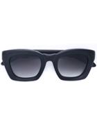 Kuboraum Gradient Cat-eye Sunglasses - Black