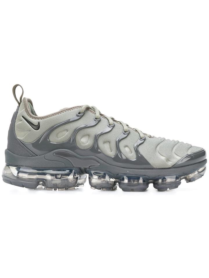 Nike Air Vapormax Plus Tn Sneakers - Grey