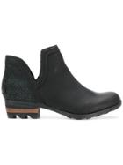 Sorel Pull-on Boots - Black