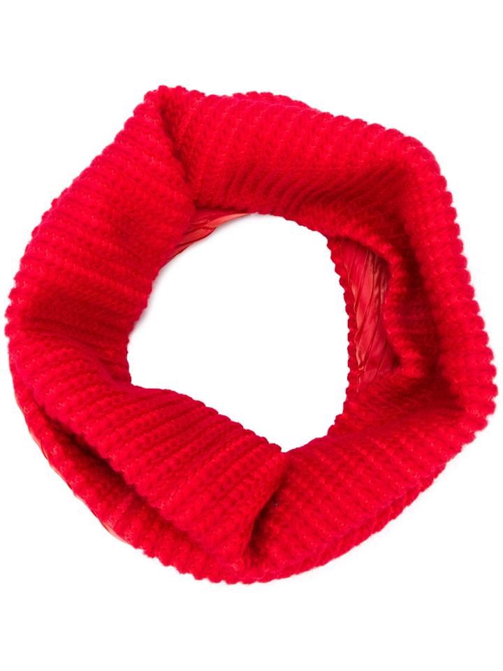 Issey Miyake Ribbed Infinity Scarf - Red